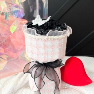 The Mini Diamond Eternal Bloom Bouquet *Valentine's Day Collection* - Pink